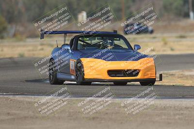 media/Sep-20-2025-Extreme Speed (Sat) [[1fcc23683c]]/Blue (Low Intermediate)/Session 1 (Sunset)/